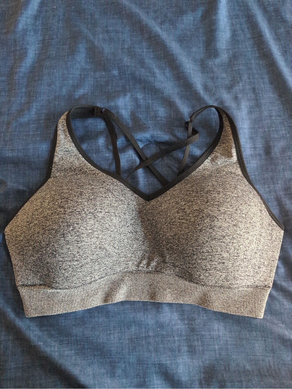 PINK Victoria’s Secret Gray Crossback Sports Bra